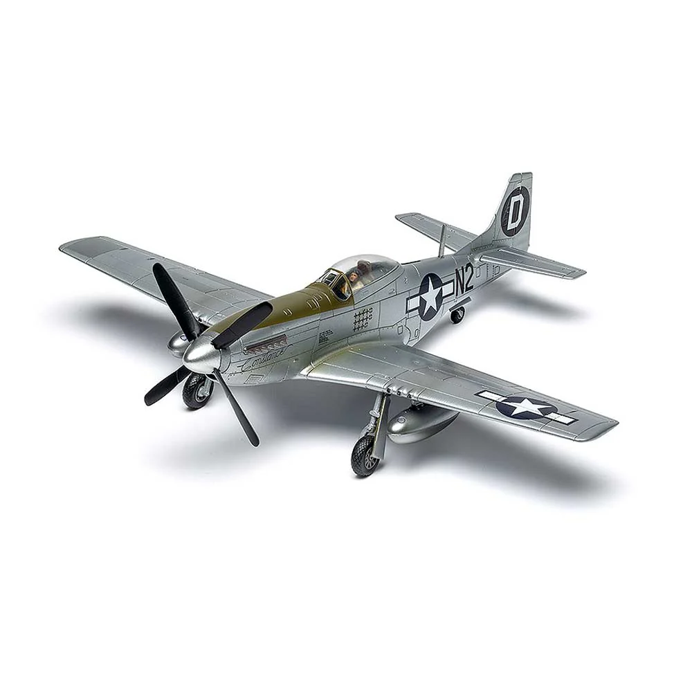 Airfix North American P51-D Mustang Starter Set - Image 3