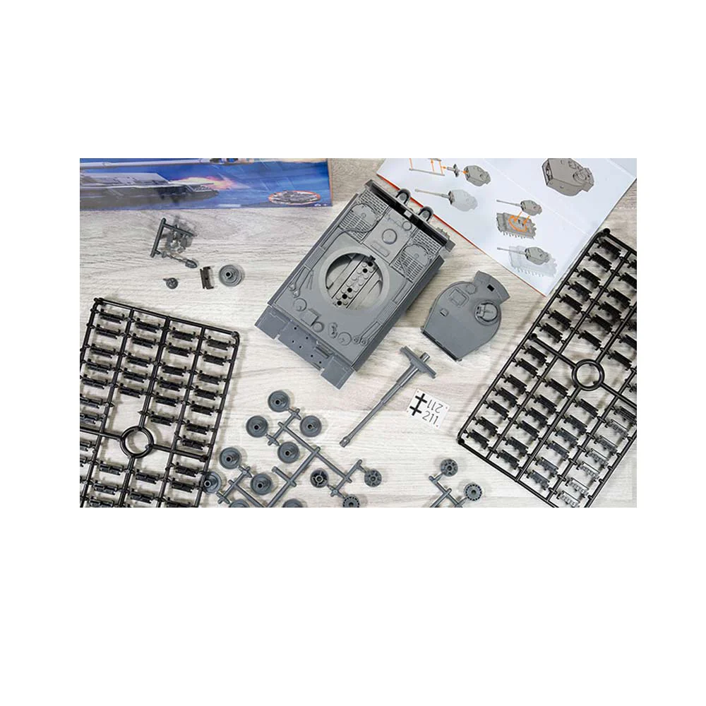 Airfix Quick Build Tiger I Tank Construction Model Set - Image 8
