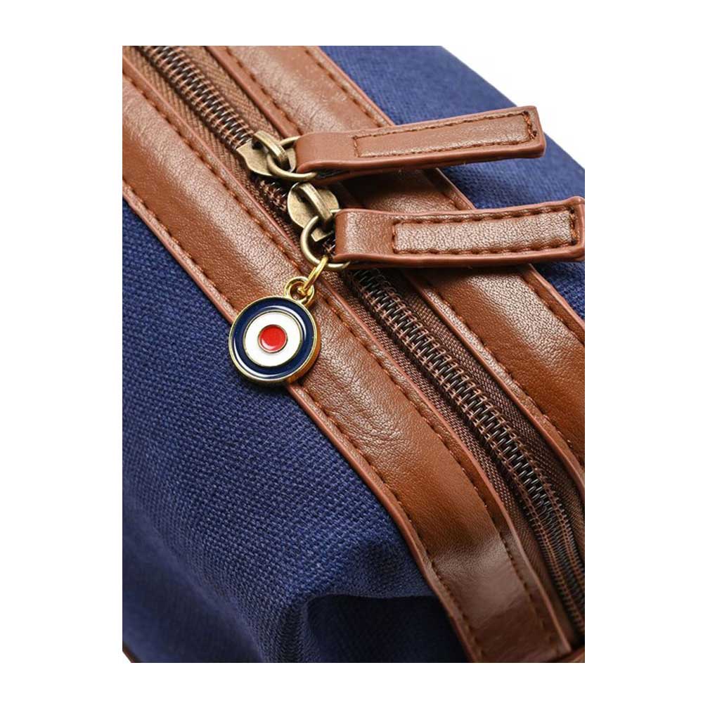 RAF Vulcan Washbag - Image 3